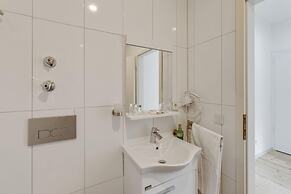 Pleasant Apartment Near Centre