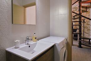 Dream House Drapanias