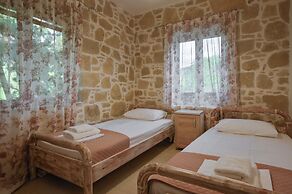 Dream House Drapanias