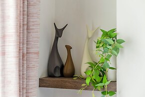 The house of Her man yessir