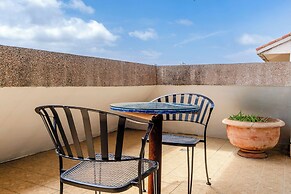 The house of Her man yessir