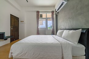 The house of Her man yessir