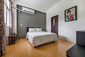 The house of Her man yessir