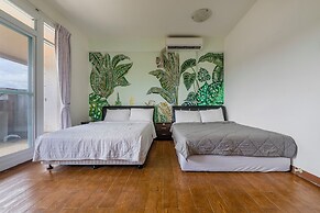 The house of Her man yessir