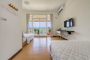 The house of Her man yessir