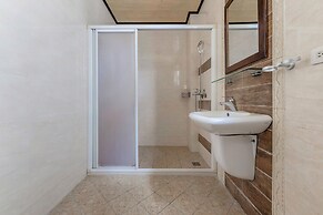 The house of Her man yessir