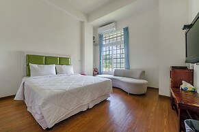 The house of Her man yessir