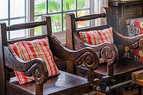 The house of Her man yessir