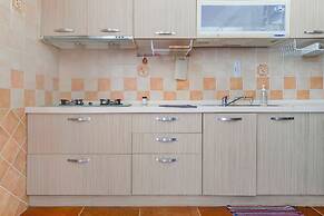 The house of Her man yessir