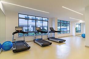 Lux Suites Royal Oaks Residency