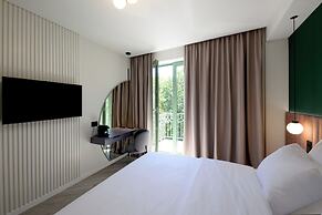 Luna Residence