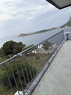 Kaloniki Rooms & Suites