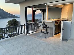 Kaloniki Rooms & Suites