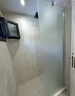 Kaloniki Rooms & Suites