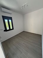 Kaloniki Rooms & Suites