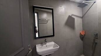 Hotel Crown Omaxe The Forest Spa view