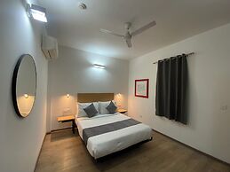 Hotel Crown Omaxe The Forest Spa view