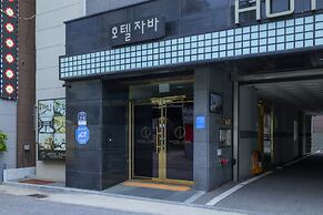 Yeosu ZAVA Hotel