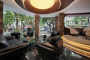 May De Ville Corner Hotel