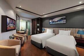 May De Ville Corner Hotel