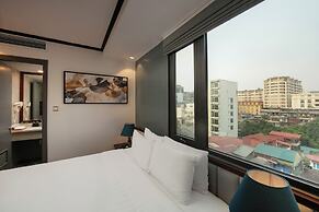 May De Ville Corner Hotel