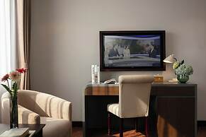 May De Ville Corner Hotel