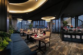 May De Ville Corner Hotel