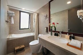 May De Ville Corner Hotel