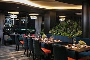 May De Ville Corner Hotel