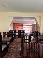 Hotel Riviera By Mount view