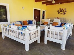 Relaxing Beach Front Villa