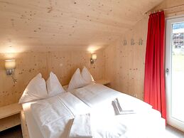 Modern Chalet With Whirlpool