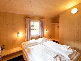 Modern Chalet With Whirlpool