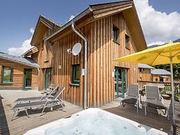 Modern Chalet With Whirlpool