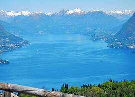 Apartment in Baveno With Lake Maggiore Views