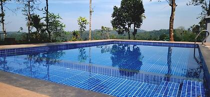 Haze Woods Resort