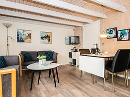 6 Person Holiday Home on a Holiday Park in Hemmet