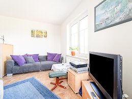 Apartment In Petersberg With Garden