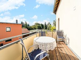 Apartment In Petersberg With Garden