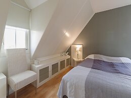 Spacious Holiday Home With Sauna Near Beach