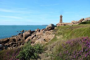 Comfortable Holiday Home on the Pink Granite Coast-formerly TUI Ferien