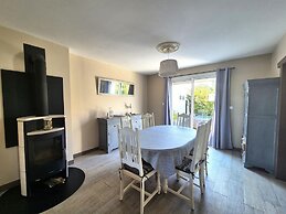 Comfortable Holiday Home on the Pink Granite Coast-formerly TUI Ferien