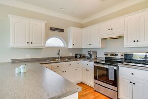 Walk to Beach: Home w/ Pool Access in Gulf Shores!