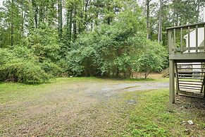 Pet-friendly Townhome in Raleigh w/ Deck!