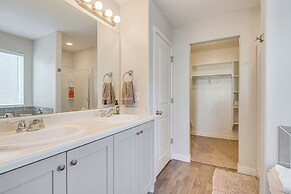 8 Mi to Loveland Aquarium: Mtn Home in Herriman!