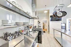 4 Mi to Downtown Flagstaff: Getaway w/ Views