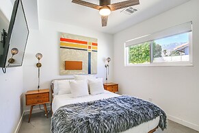 ~ 4 Mi to Dtwn: Dog-friendly Palm Springs Oasis!