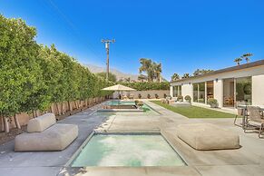 ~ 4 Mi to Dtwn: Dog-friendly Palm Springs Oasis!