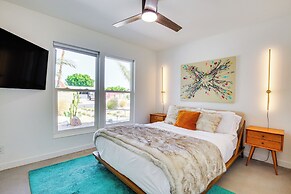 ~ 4 Mi to Dtwn: Dog-friendly Palm Springs Oasis!