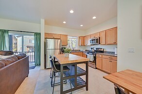 2 Mi to Dtwn Flagstaff: Home w/ Balcony!